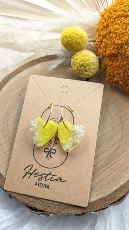 Boucles Aya M sur créoles ouvertes