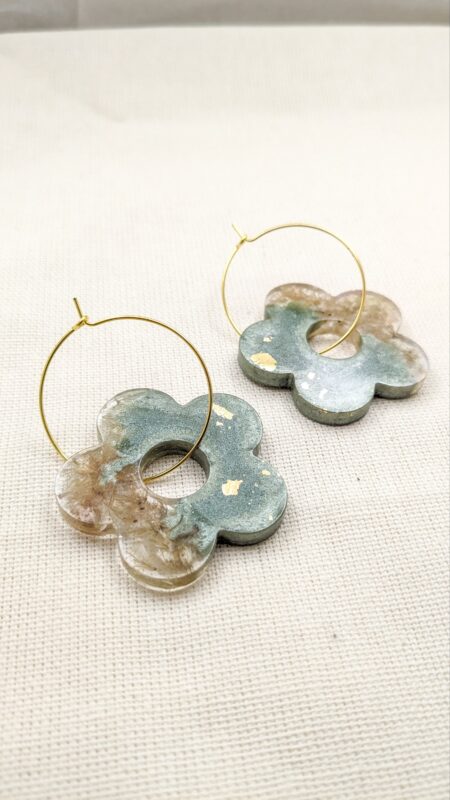 Boucles Isis XL sur créoles – Image 2