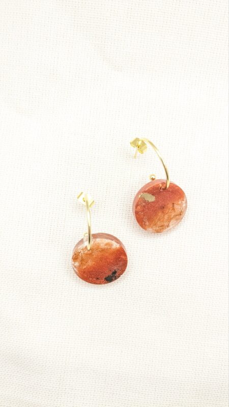 Boucles Théia sur créoles ouvertes – Image 3
