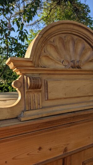 Armoire ancienne