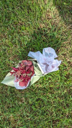 Panier fleuri fête des Mamans