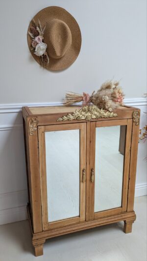 Petit meuble d’entrée